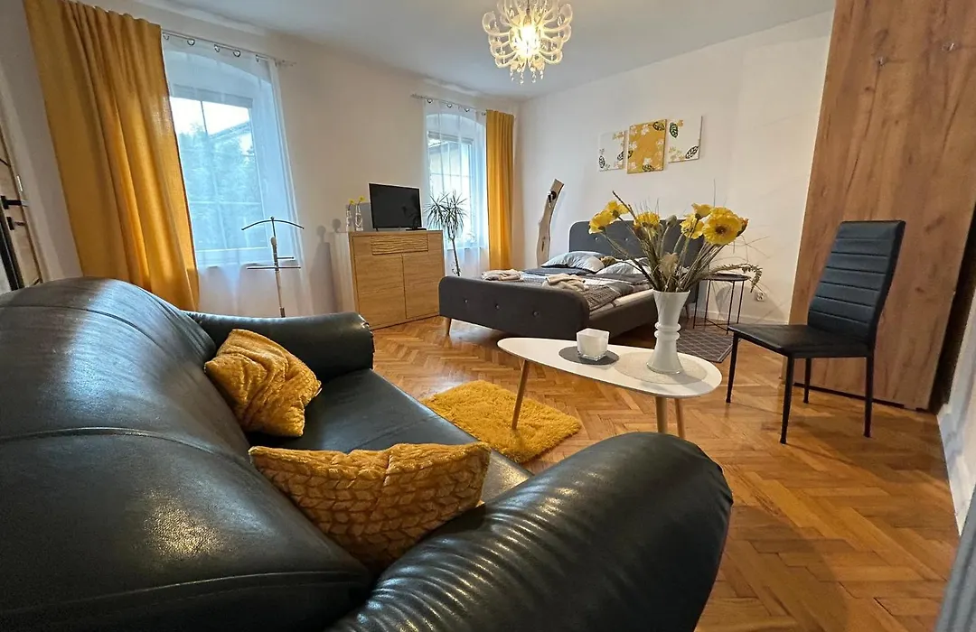 Arthome-1